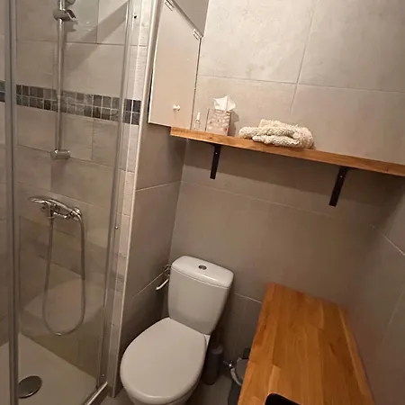 Apartment Rez De Jardin Praloup Uvernet-Fours